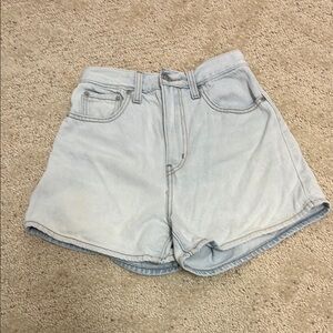 Levi’s Premium Light  Blue Denim Women's Shorts